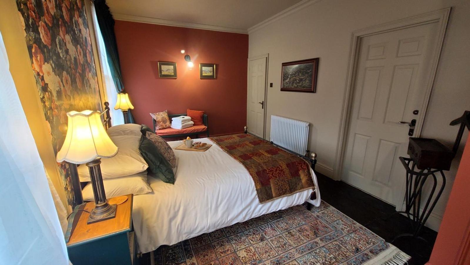 Samuels' A Duplex Apartment By Spires Accommodation In Lichfield City Centre Buitenkant foto