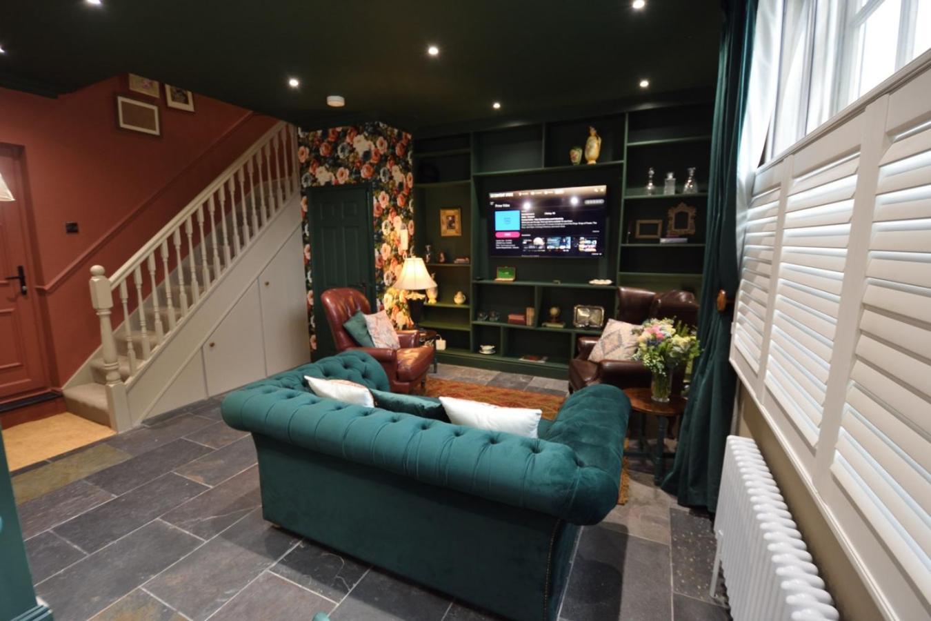 Samuels' A Duplex Apartment By Spires Accommodation In Lichfield City Centre Buitenkant foto