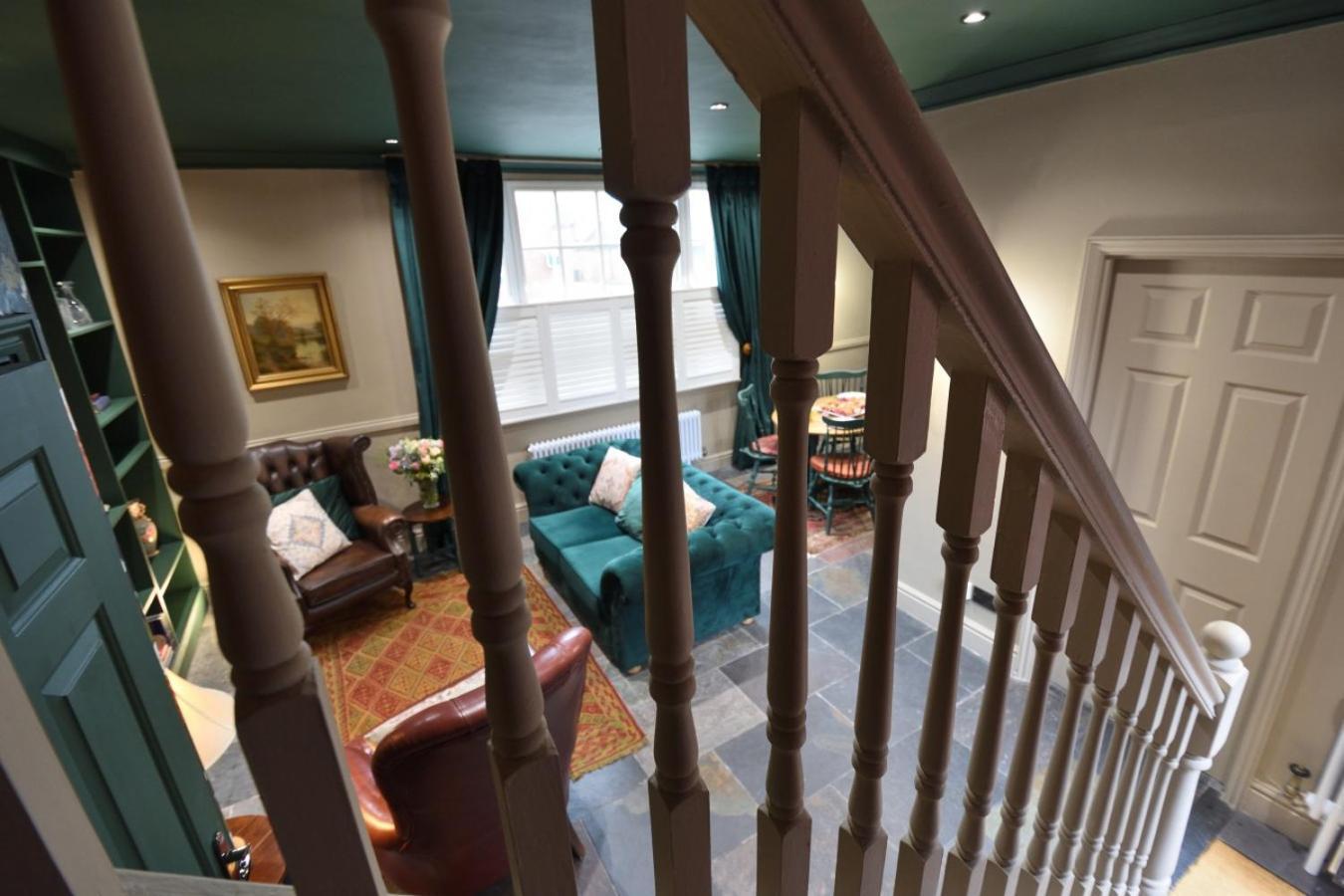 Samuels' A Duplex Apartment By Spires Accommodation In Lichfield City Centre Buitenkant foto